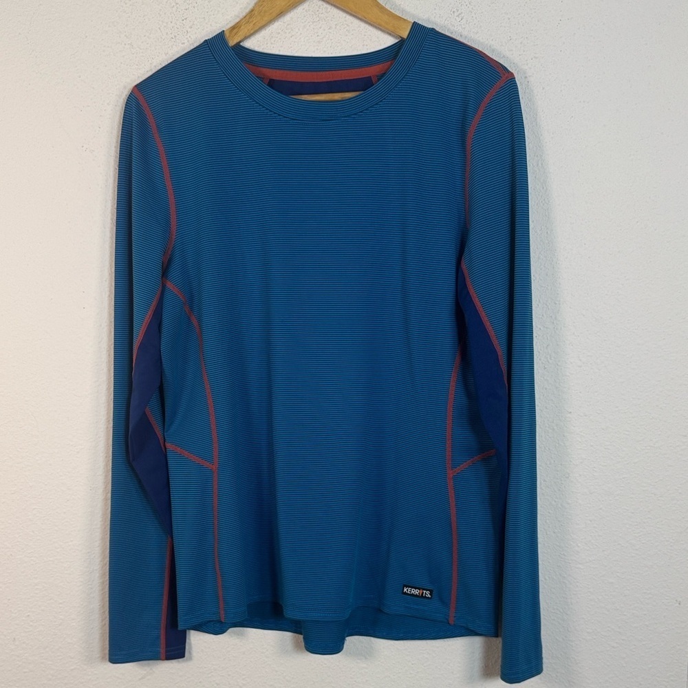 Kerrits Equestrian top size large and never worn